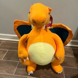New with tags Charizard